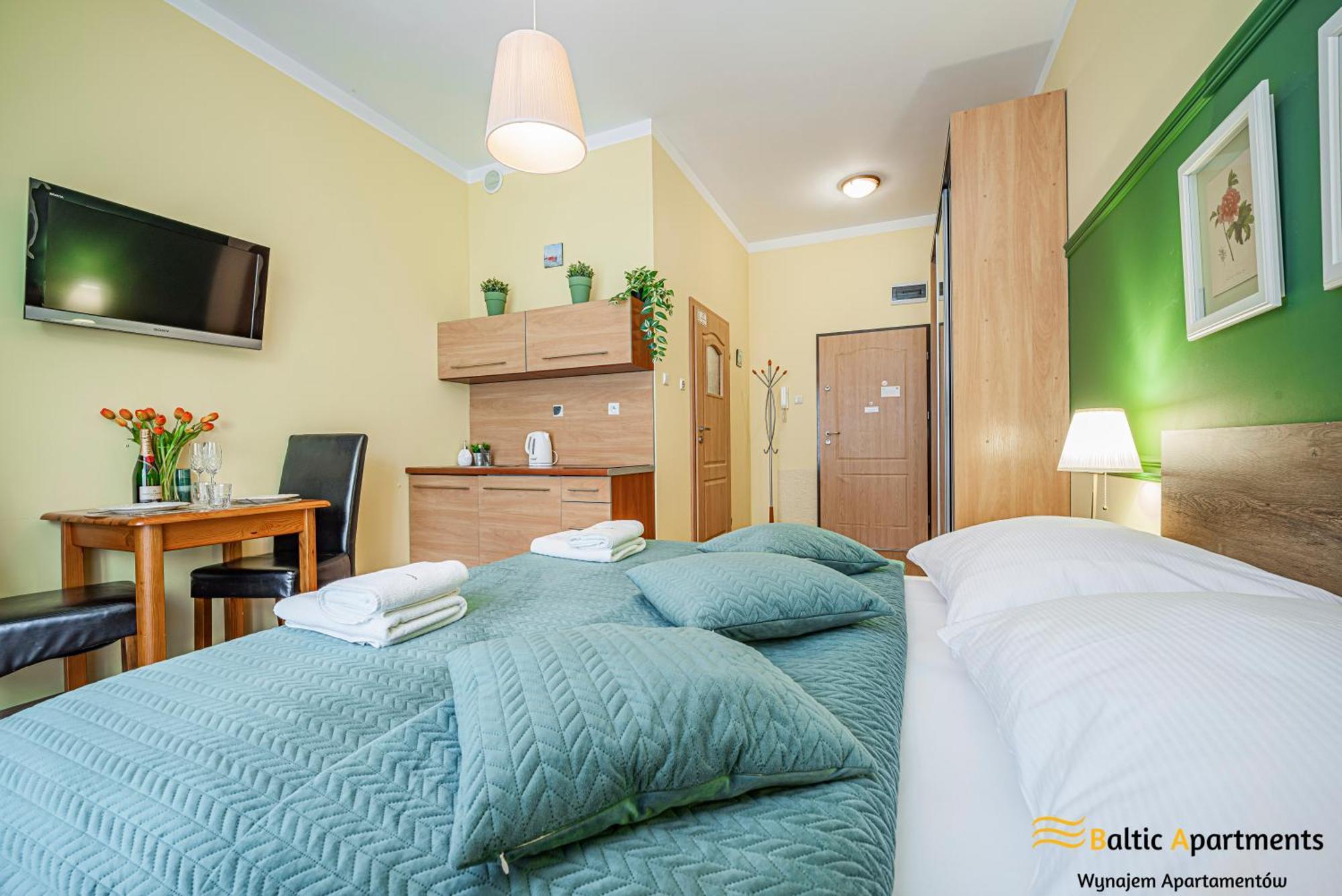 Baltic Apartments - Apartamenty Korony Piastow Swinoujscie Ngoại thất bức ảnh